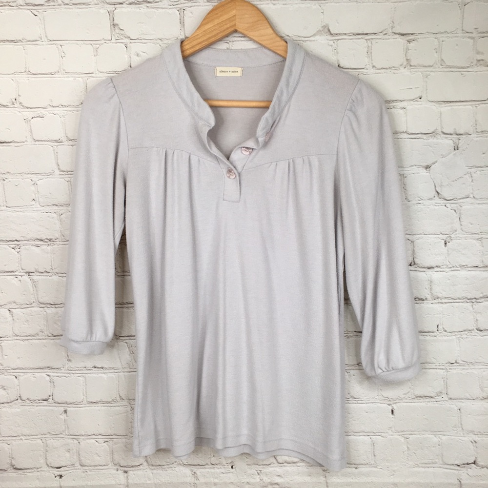 3/4 sleeve flowy shirt